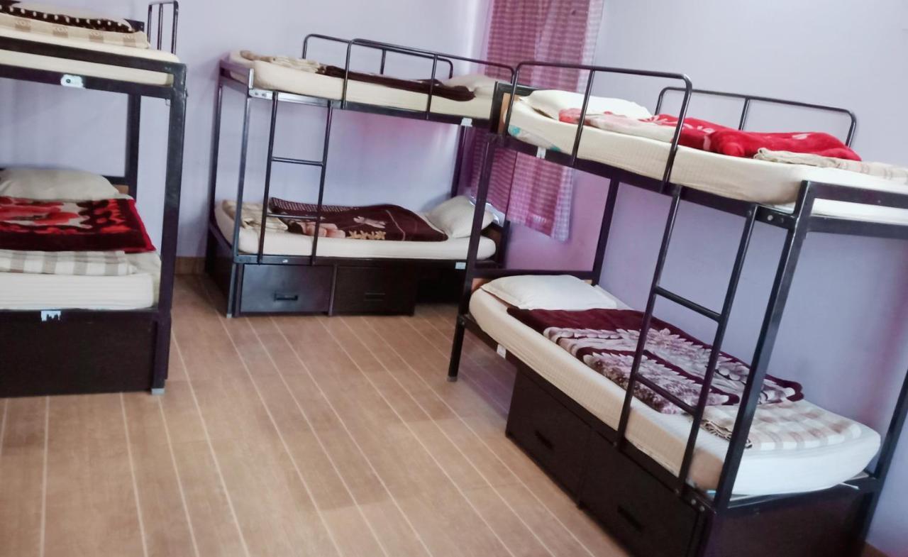 Monkey Bunky-3Monkeys Backpacker's Hostel Kathmandu Exterior foto