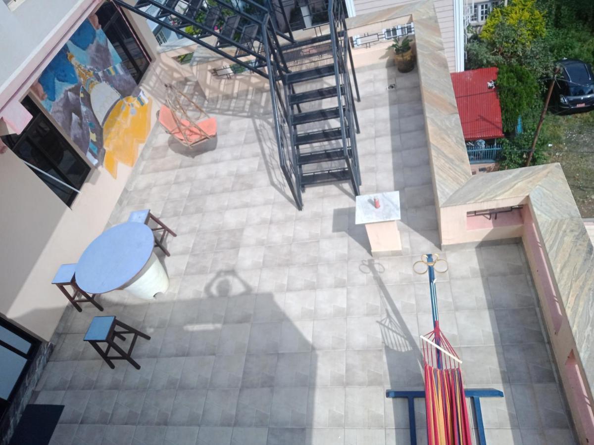 Monkey Bunky-3Monkeys Backpacker's Hostel Kathmandu Exterior foto